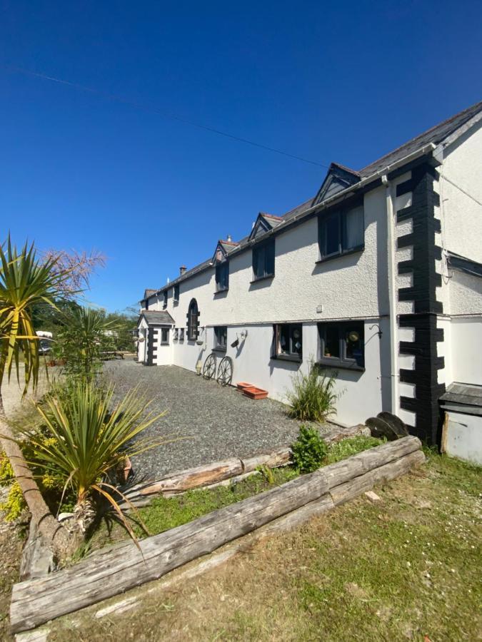 Penwithick Innis Guest House And Campsite מראה חיצוני תמונה
